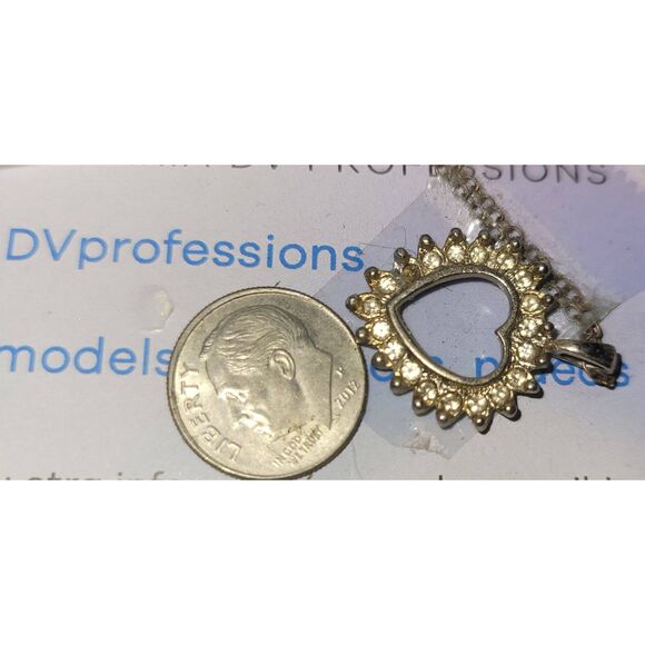 Gold heart with diamonds pendant for necklace - Picture 5 of 5